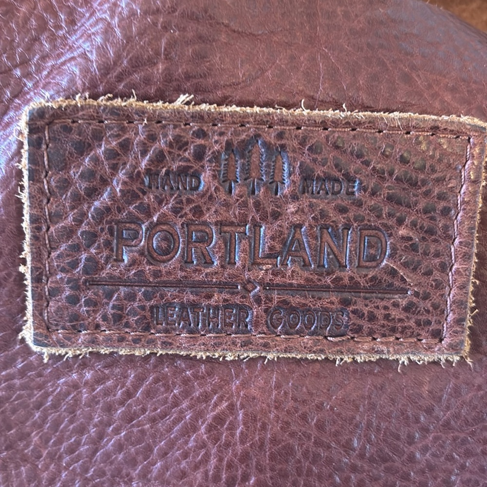 Portland Leather Backpack - Picture 9 of 11